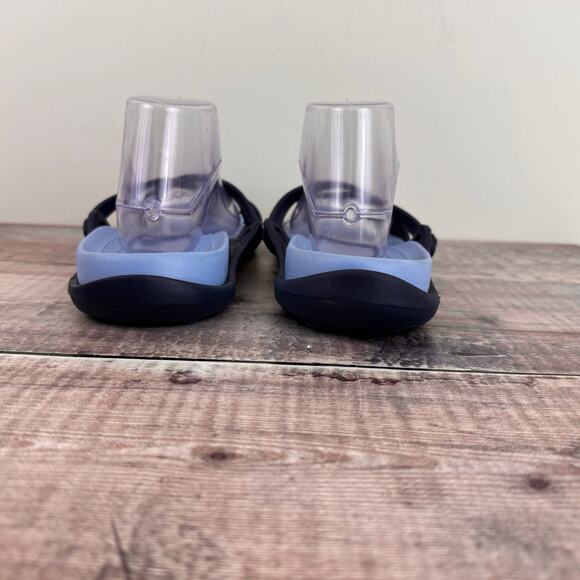 Crocs Blue Strappy Sandals Womens Size 10 READ - Picture 5 of 13